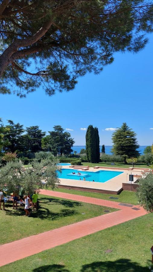 Apartments Blue View - Residence Casetto Bardolino - Regarda Travel Luaran gambar