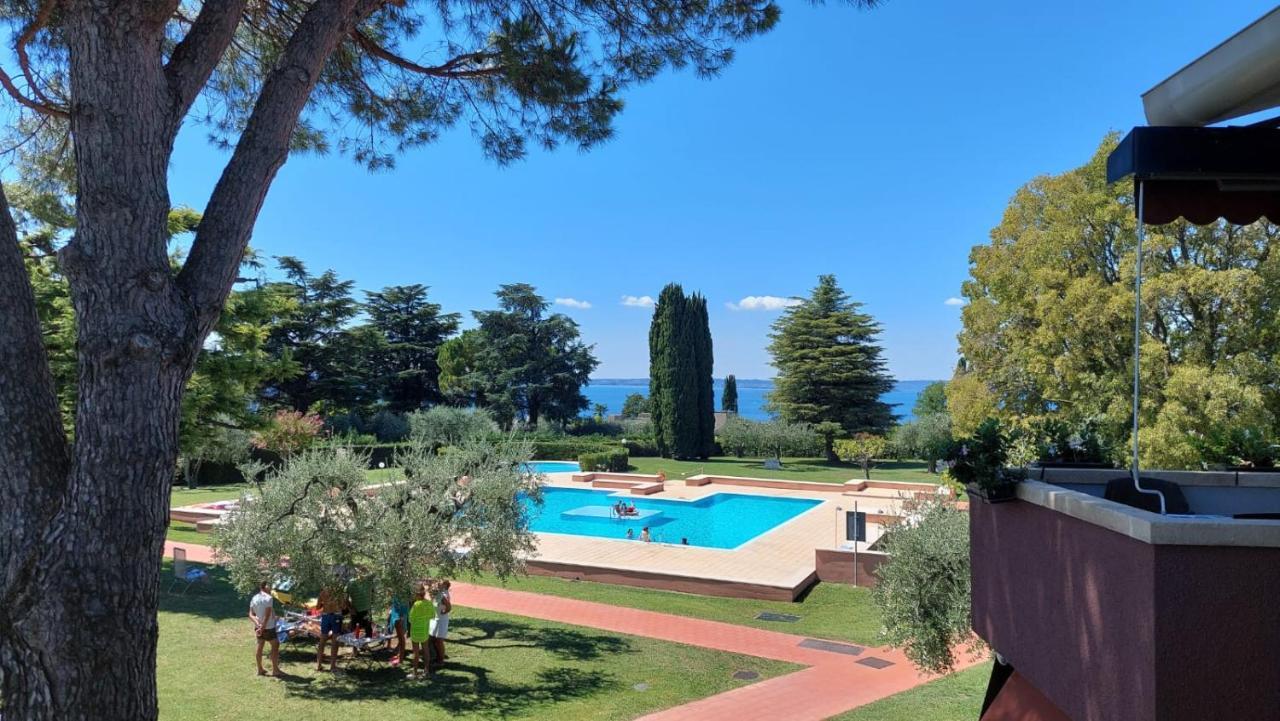 Apartments Blue View - Residence Casetto Bardolino - Regarda Travel Luaran gambar