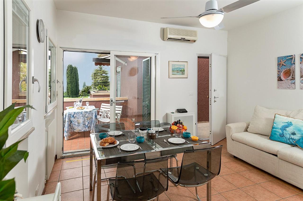Apartments Blue View - Residence Casetto Bardolino - Regarda Travel Luaran gambar