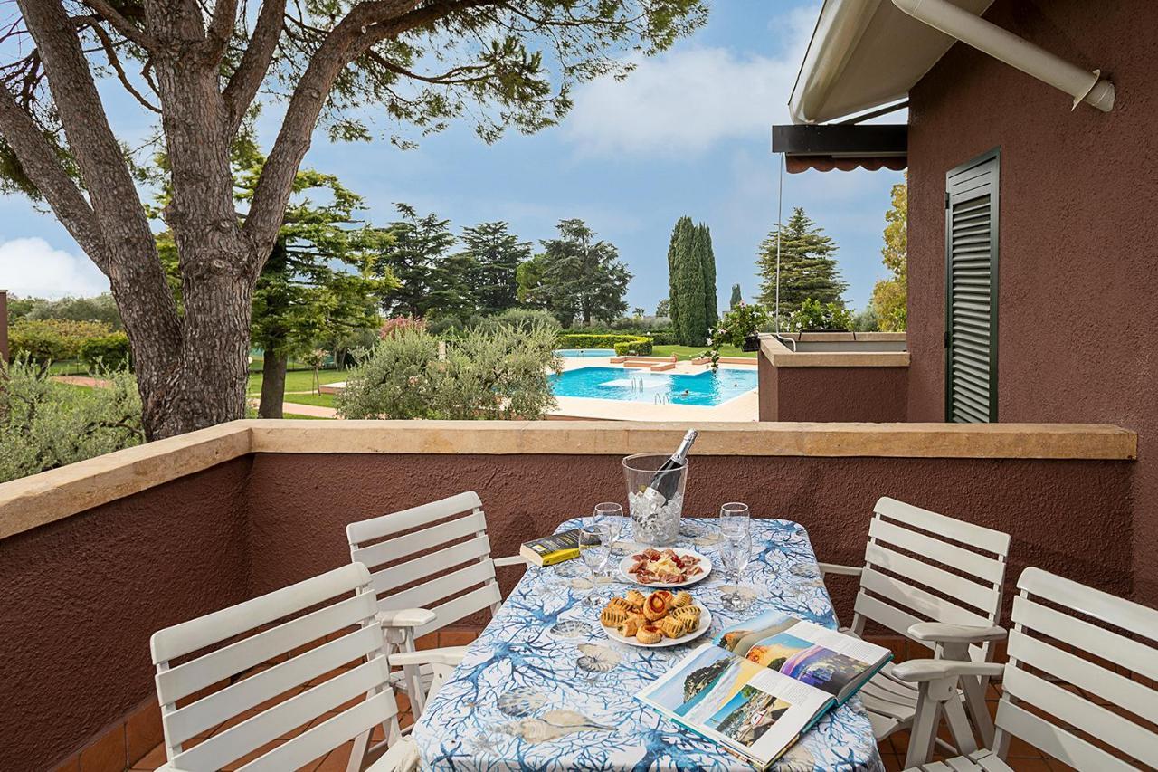 Apartments Blue View - Residence Casetto Bardolino - Regarda Travel Luaran gambar