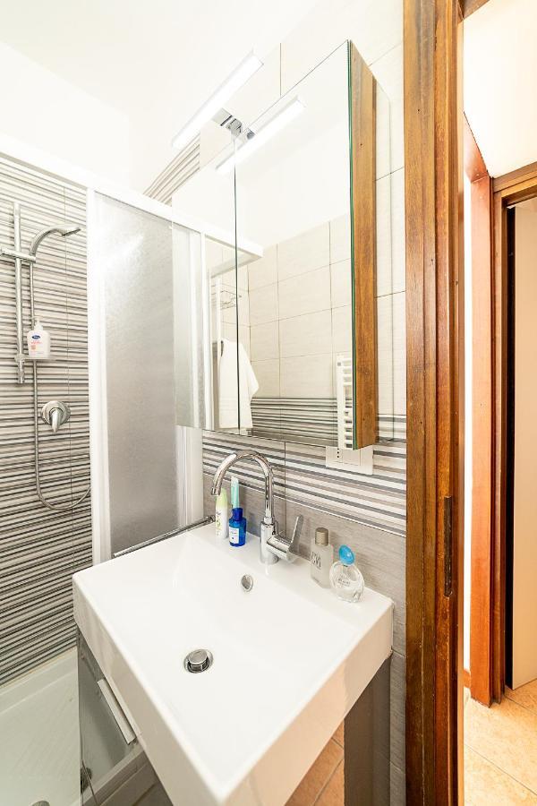 Apartments Blue View - Residence Casetto Bardolino - Regarda Travel Luaran gambar